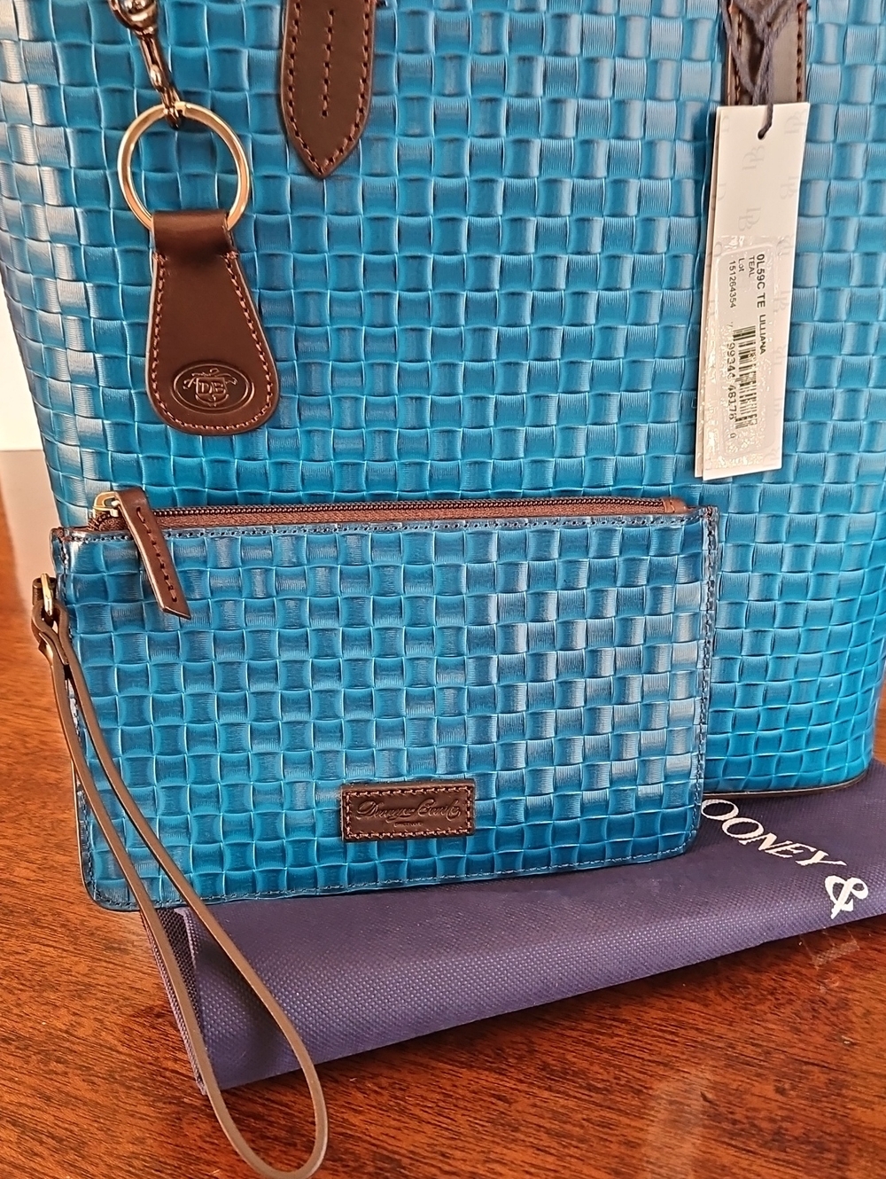 NWT  Dooney & Bourke Liliana Woven Leather Satchel with Matching Purse - Picture 3 of 16